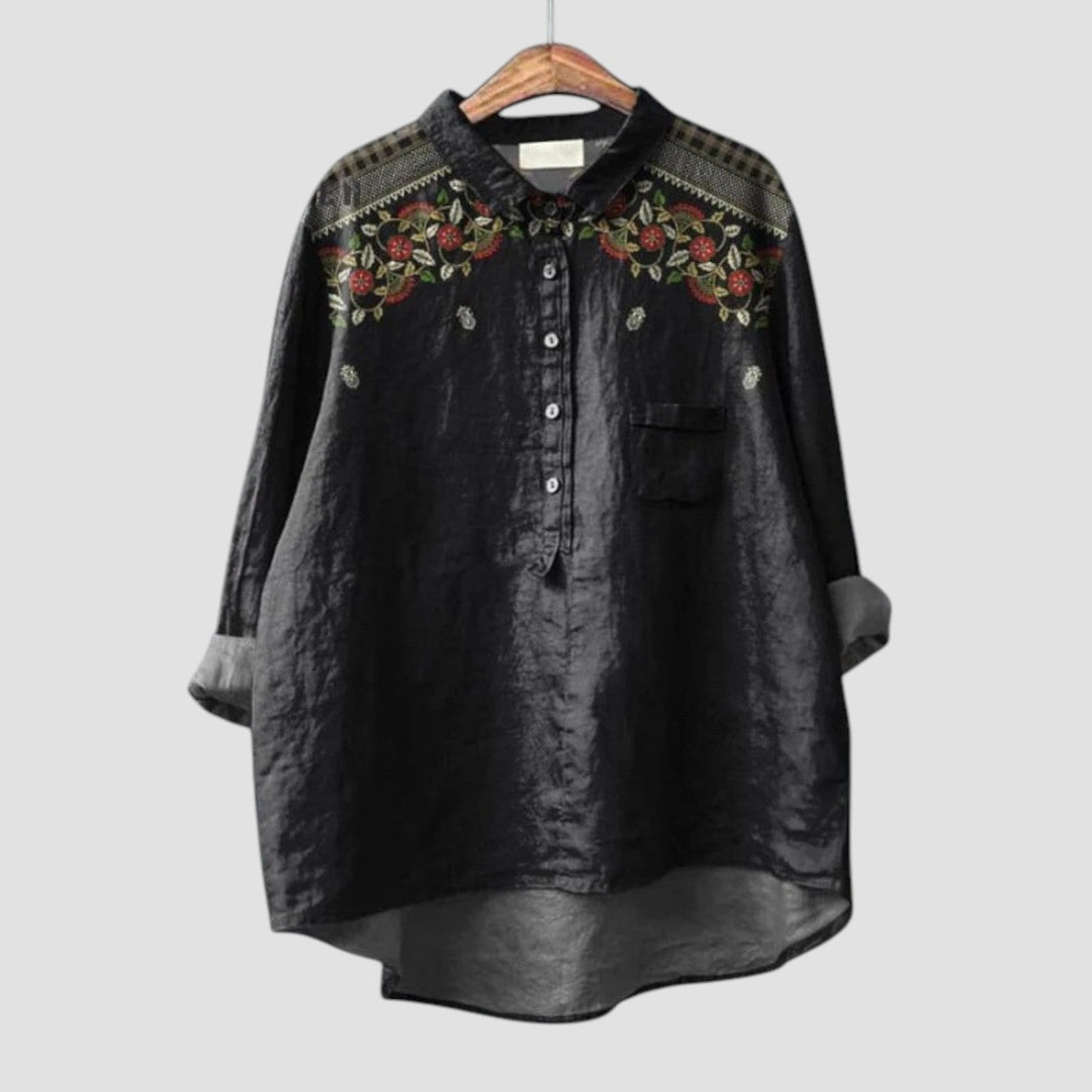 Carina | Camisa negra oversize con bordado floral para un estilo elegante y relajado