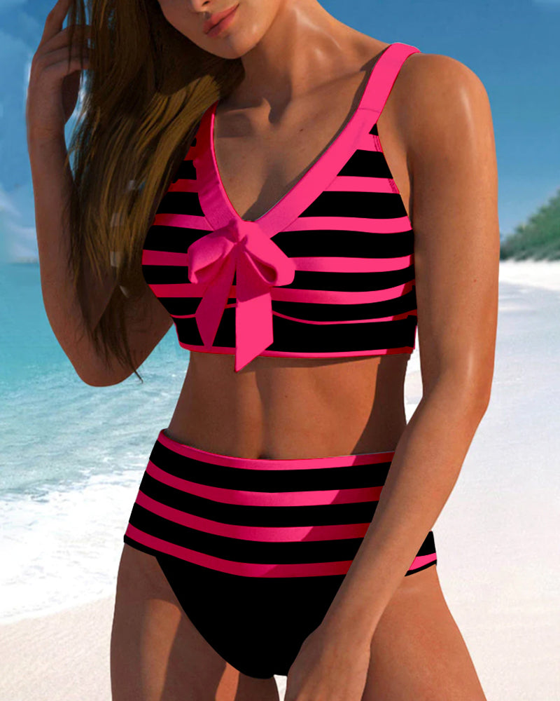 Bikinis de talle alto a rayas