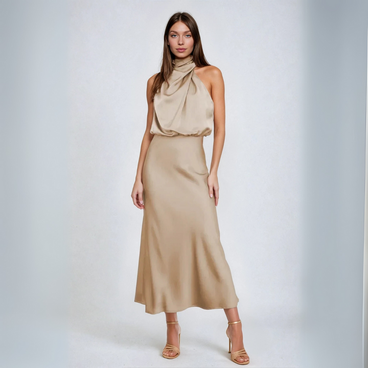 Carlina | Vestido largo de satén con escote halter