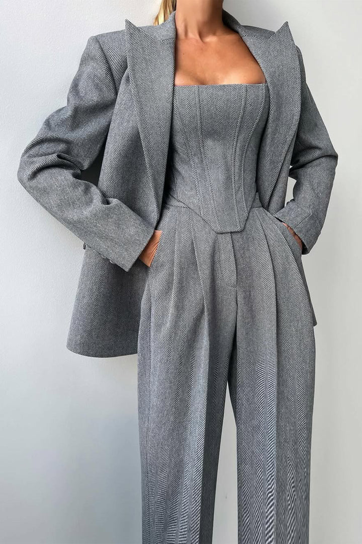 Dolce | Traje Sofisticado de Tres Piezas Entallado