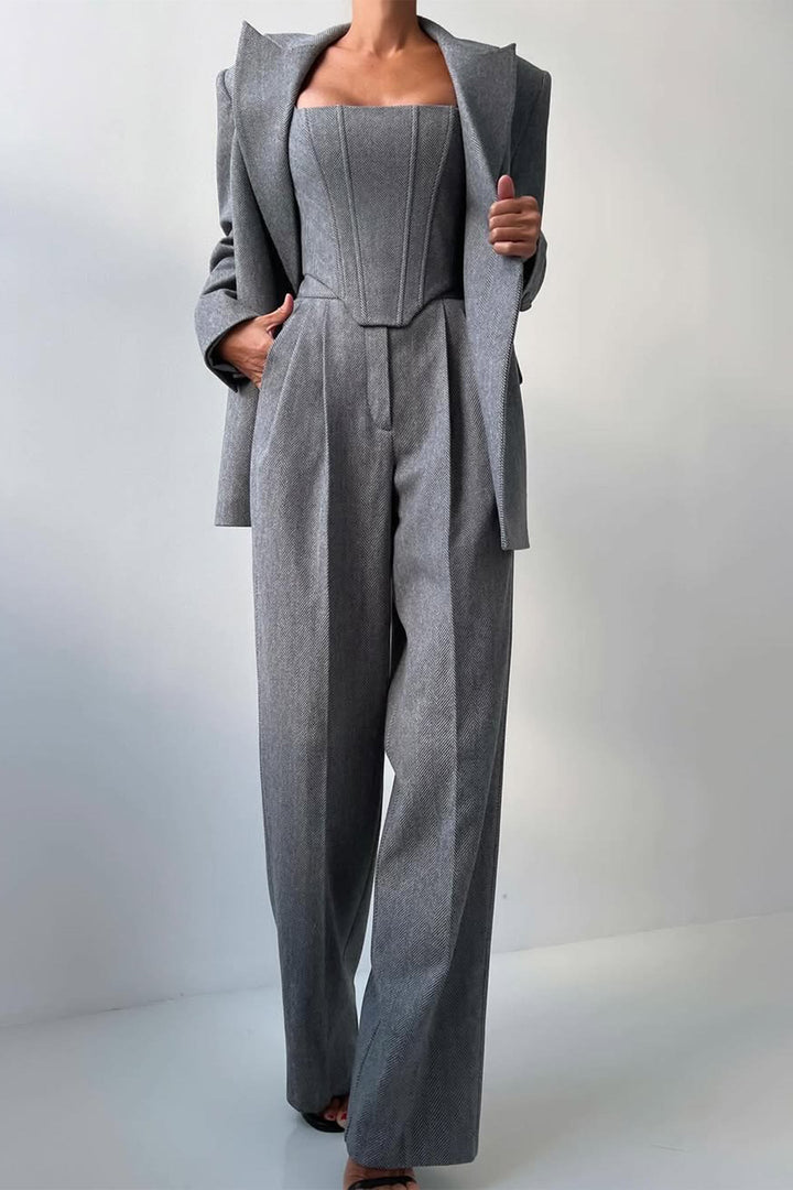 Dolce | Traje Sofisticado de Tres Piezas Entallado