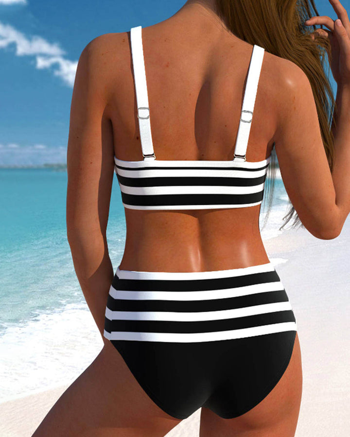 Bikinis de talle alto a rayas