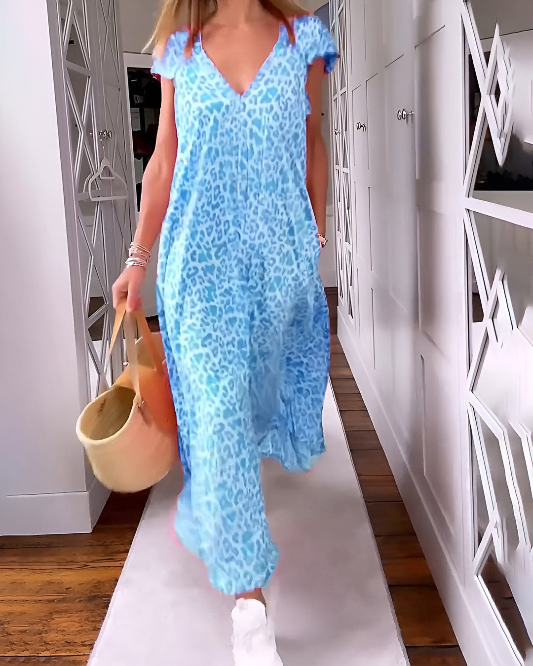 Véronique | Vestido largo con escote en V estampado y mangas cortas